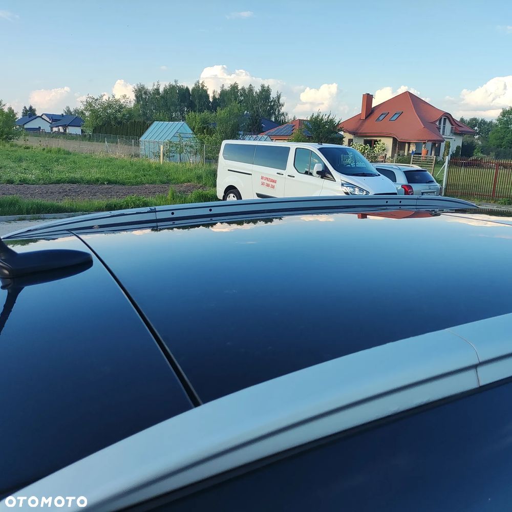Kia Sportage 2.0 CRDI XL - 13
