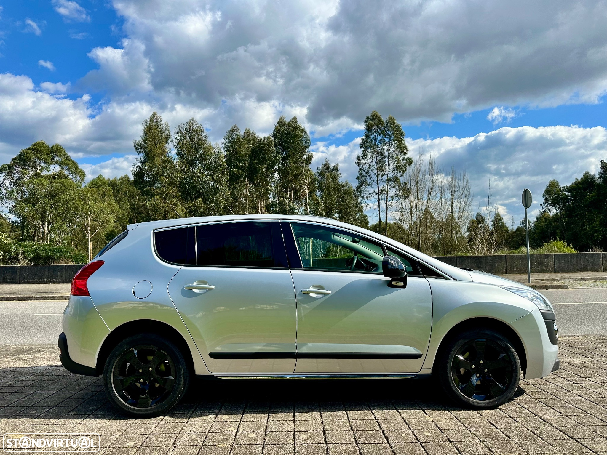 Peugeot 3008 1.6 HDi Allure - 8