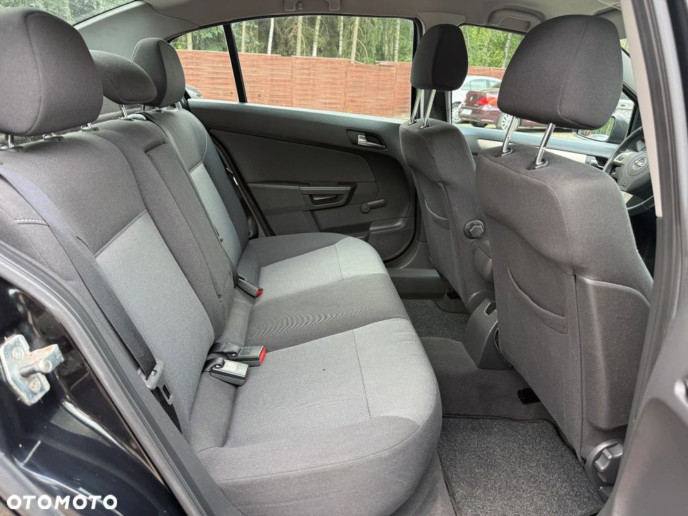 Opel Astra - 9