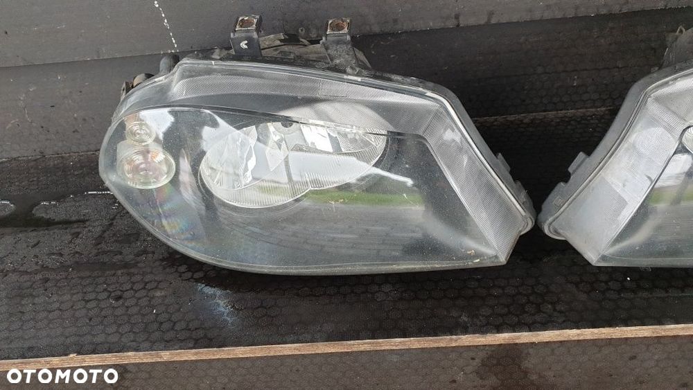 LAMPA PRZEDNIA PRAWA/LEWA IBIZA III CORDOBA  EUROPA - 2