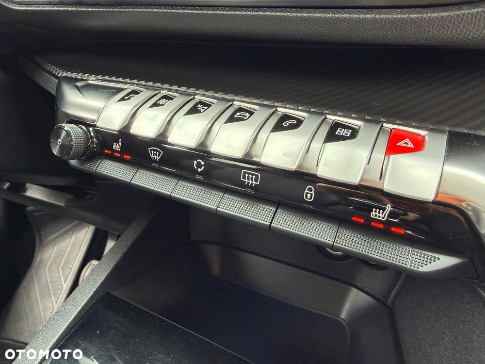 Peugeot 3008 BlueHDi 130 Stop & Start Allure - 36