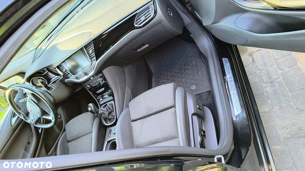 Opel Astra 1.6 CDTI Elite S&S - 8