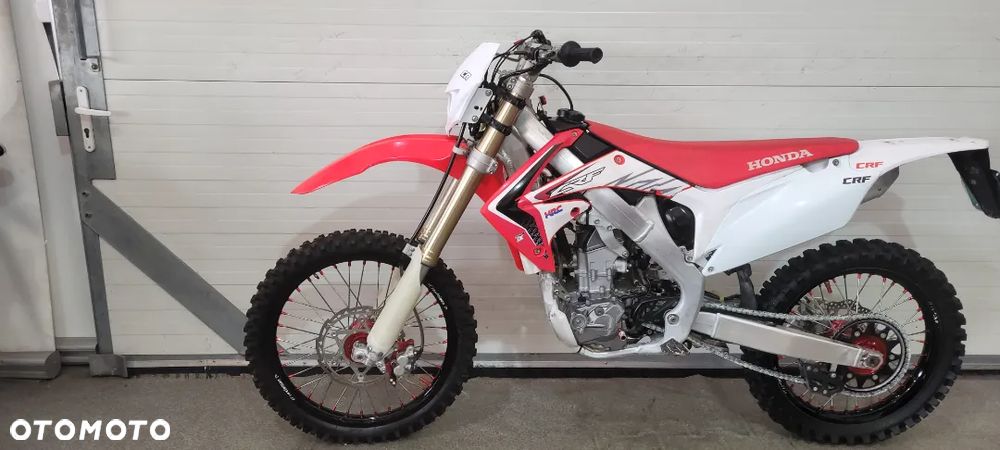 Honda CRF - 6