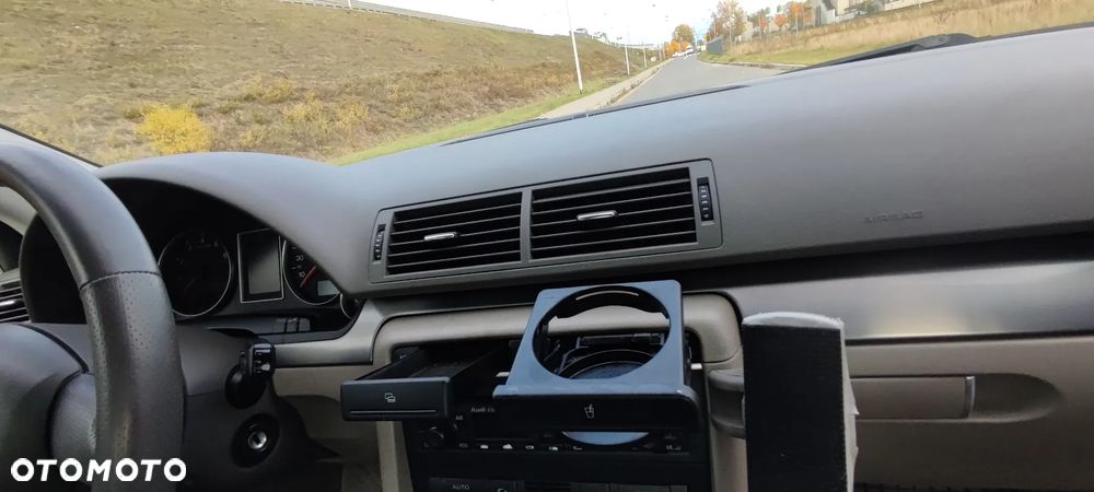 Audi A4 - 16