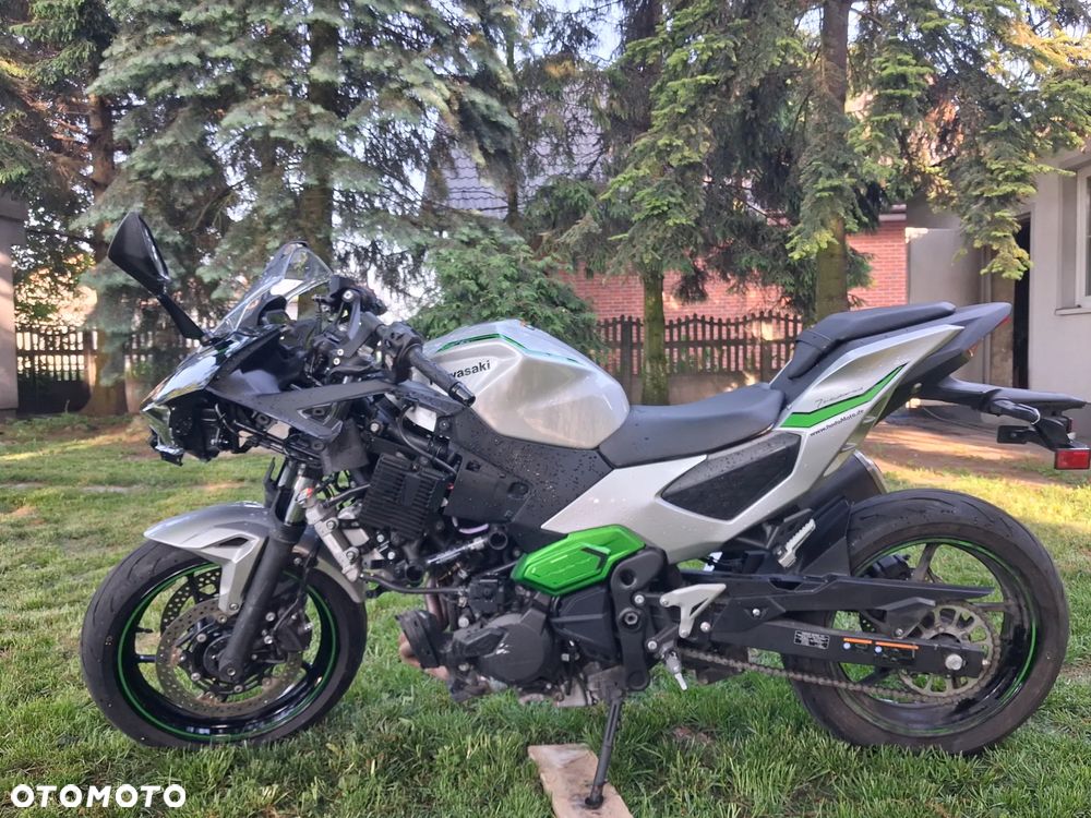 Kawasaki Ninja - 6
