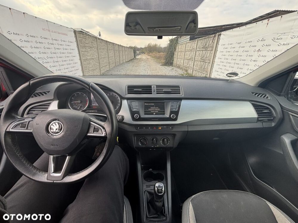 Skoda Fabia - 13