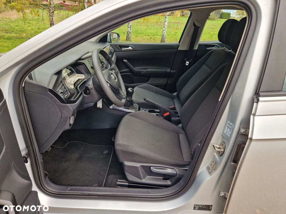 Volkswagen Polo - 8