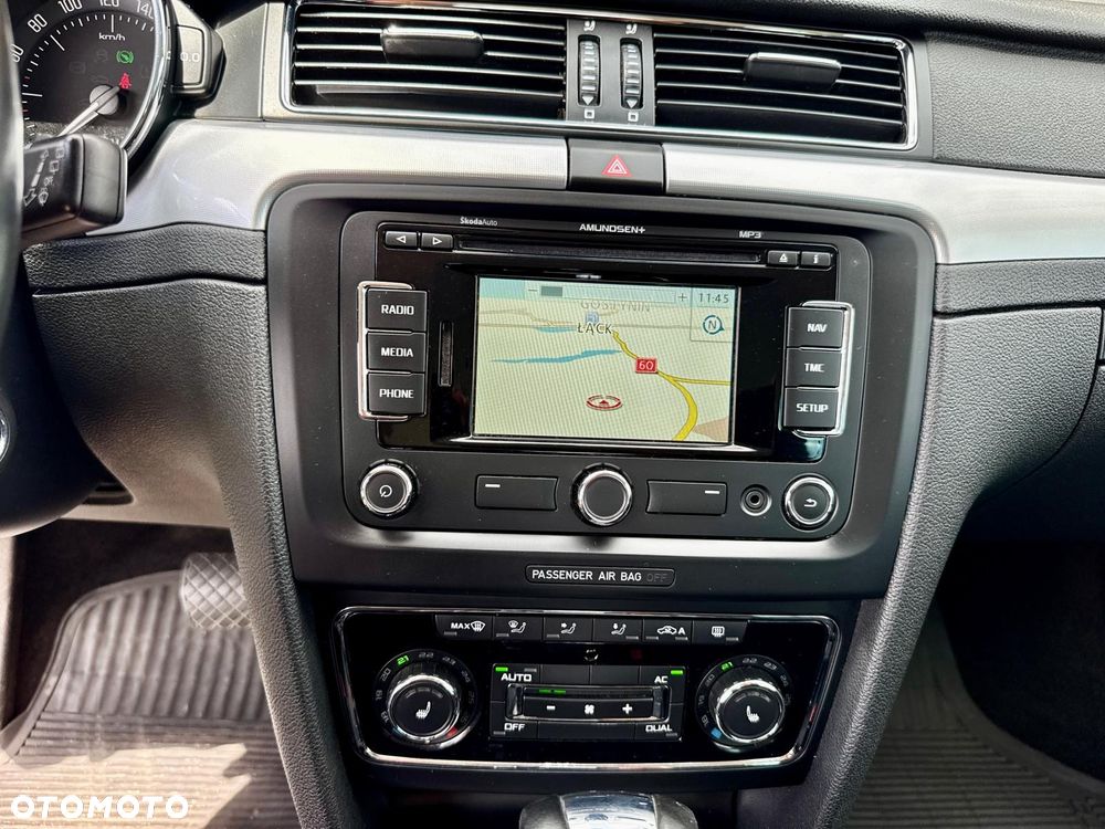 Skoda Superb 2.0 TDI 4x4 DSG Elegance - 25
