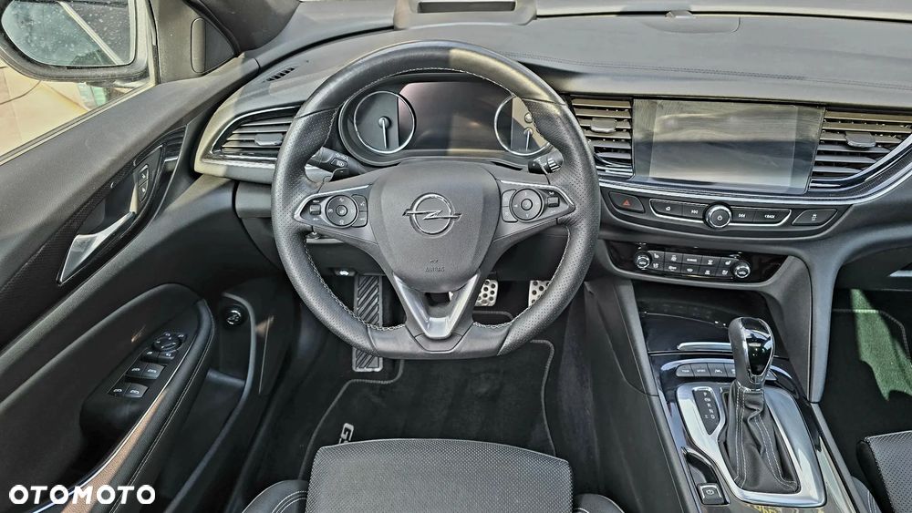 Opel Insignia 2.0 BiTurbo D 4x4 Automatik GSI - 26