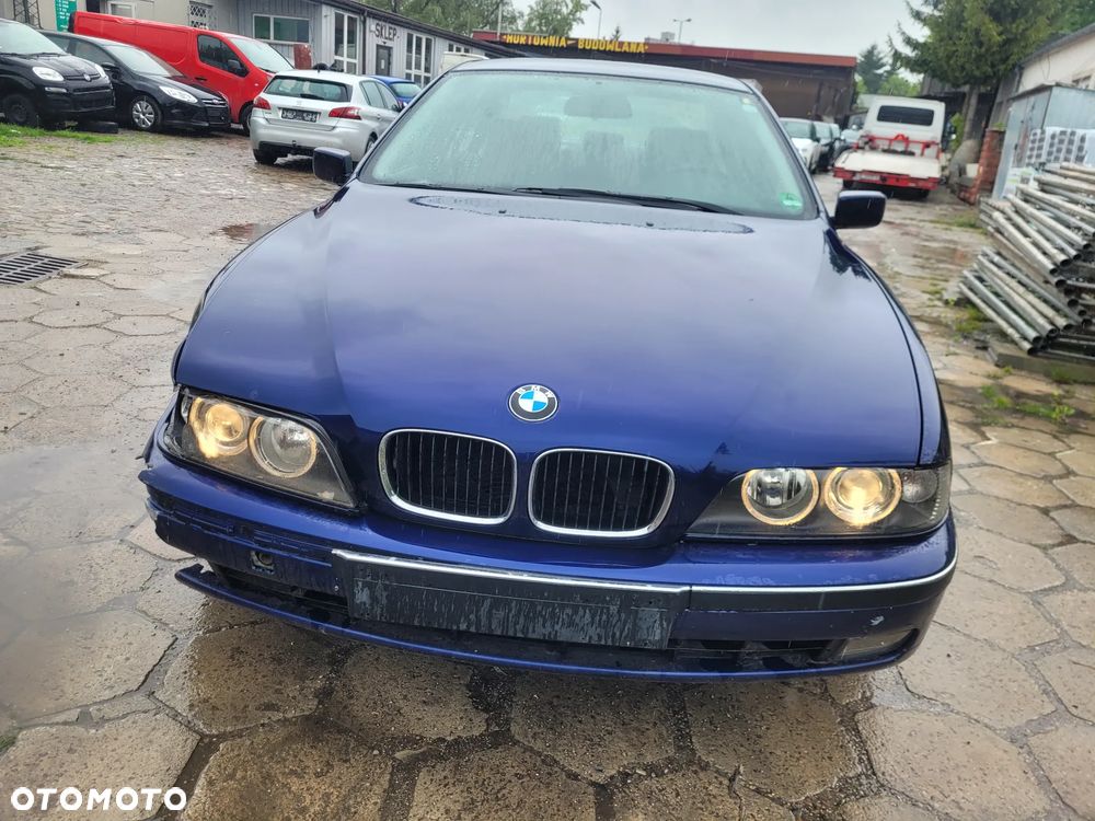 BMW Seria 5 523i - 8