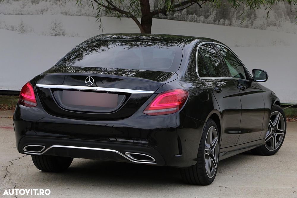 Mercedes-Benz C 220 d T 9G-TRONIC AMG Line - 4