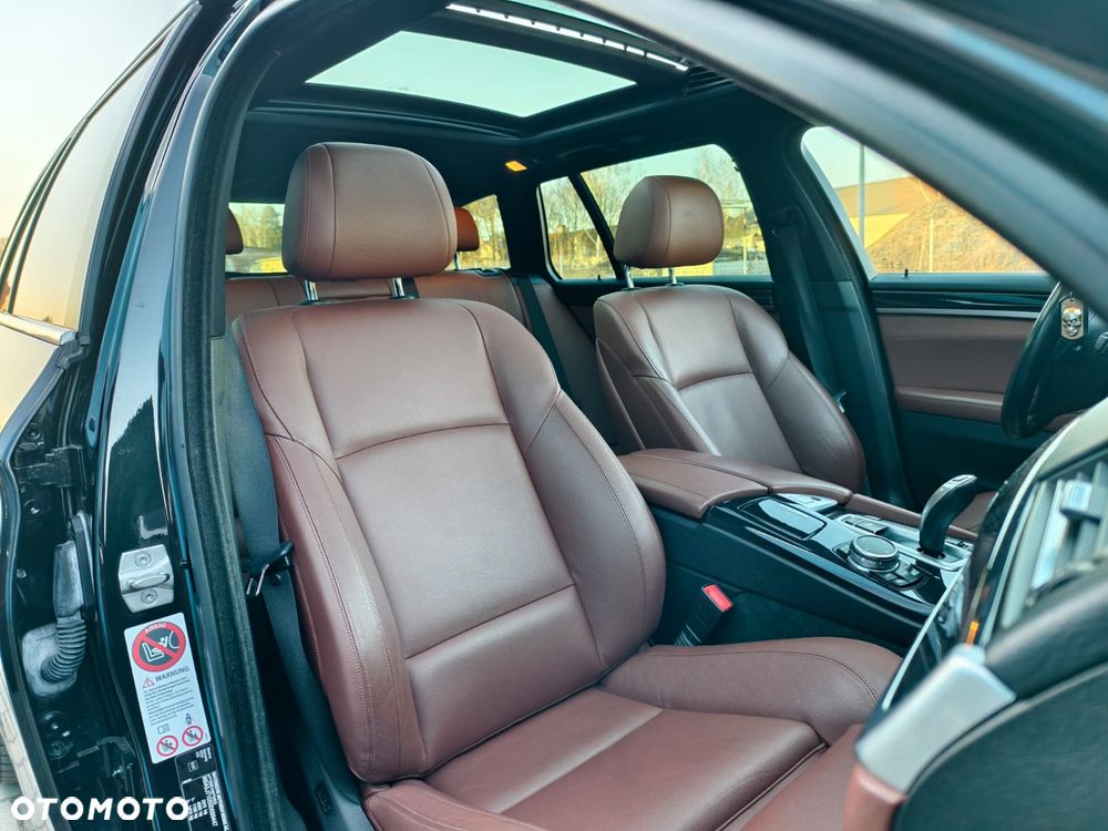 BMW Seria 5 525d - 14