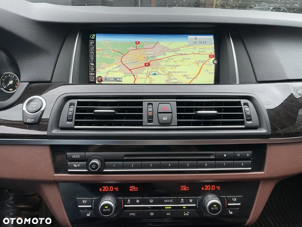 BMW Seria 5 520d xDrive Luxury Line - 17