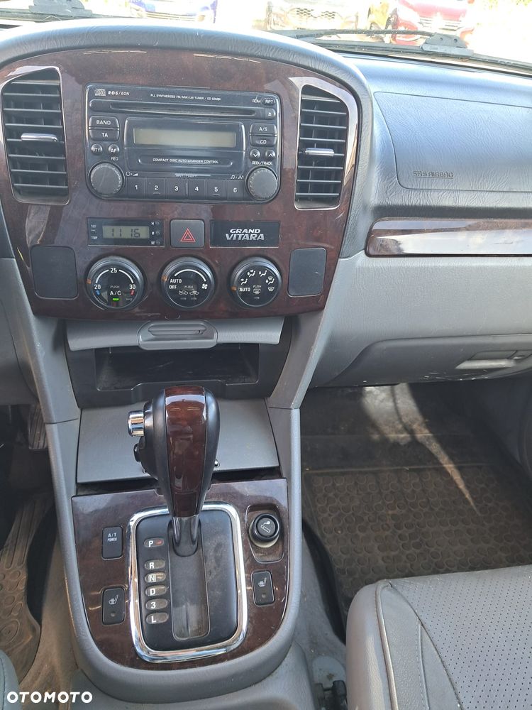 Suzuki Grand Vitara - 16