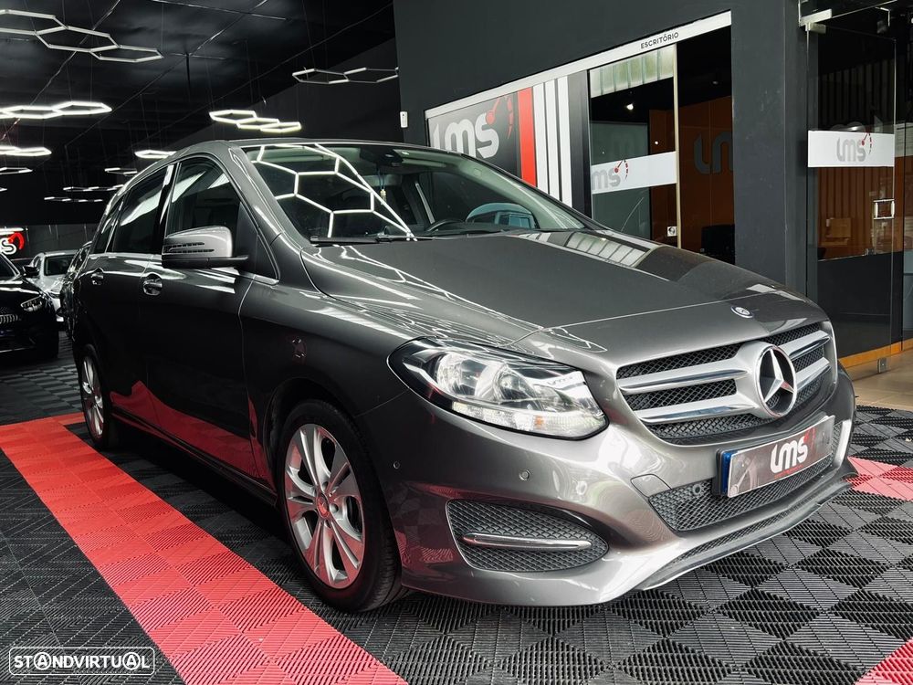 Mercedes-Benz B 180 d Style - 2