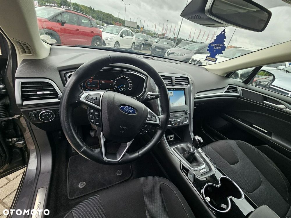 Ford Mondeo - 18