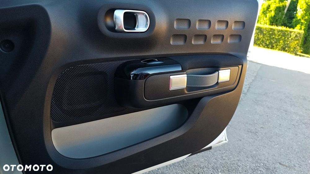 Citroën C3 Pure Tech 110 S&S EAT6 SHINE - 38