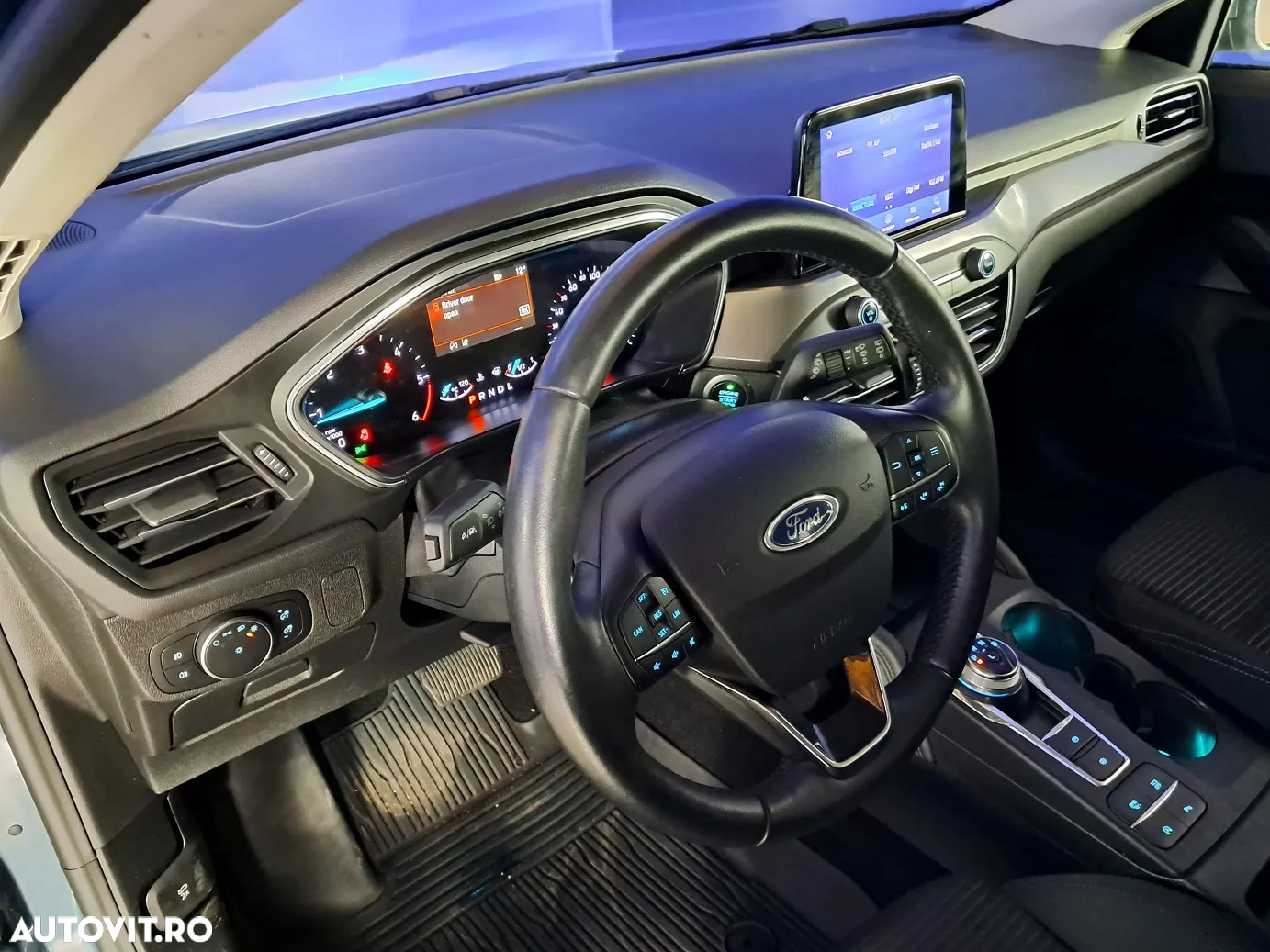 Ford Focus - 10