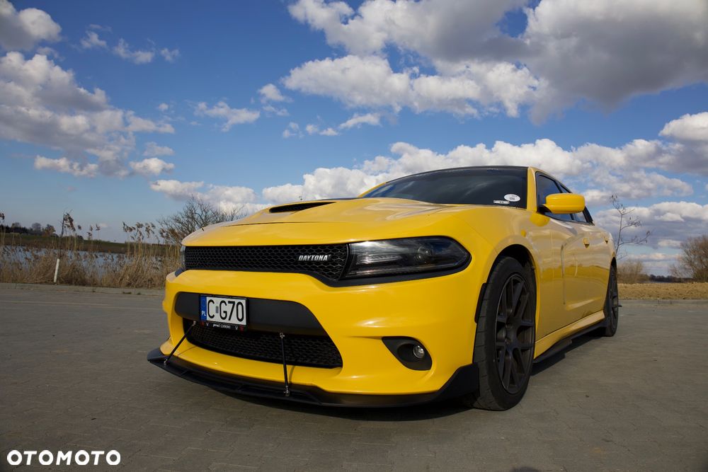 Dodge Charger 5.7 R/T Daytona - 11