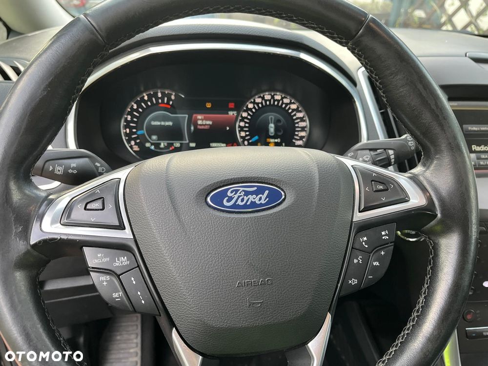 Ford Galaxy - 4