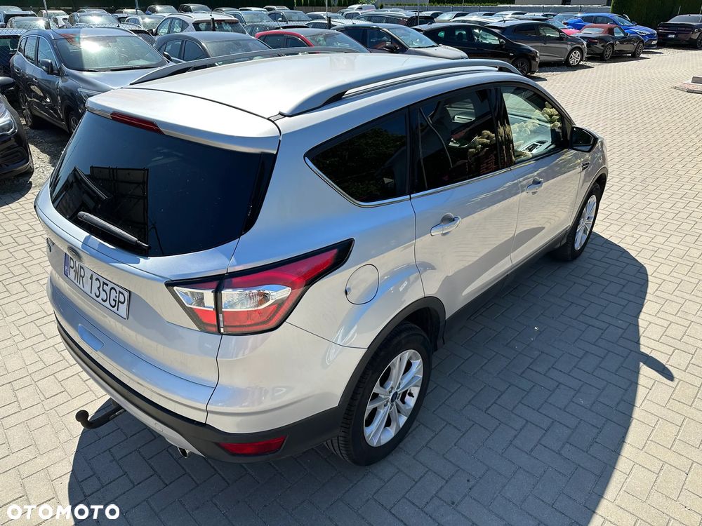 Ford Kuga - 36