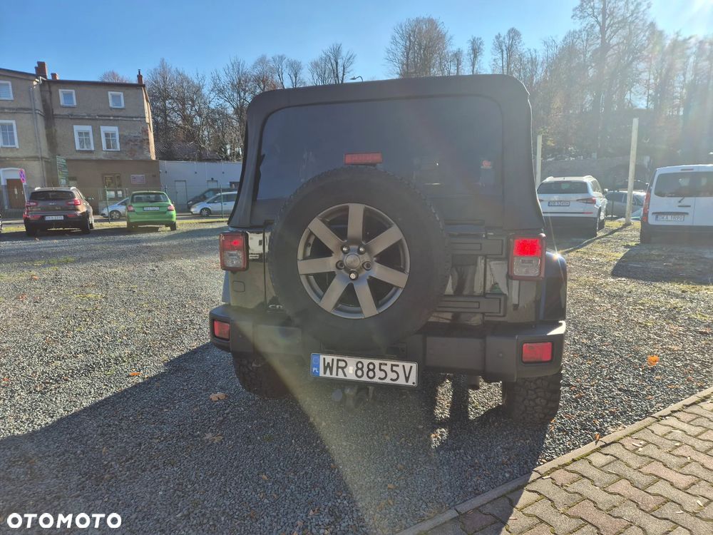 Jeep Wrangler 2.8 CRD Unlim Black Edition II - 12