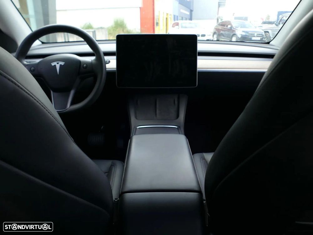 Tesla Model Y Tração Traseira - 37
