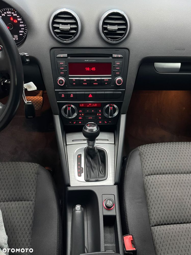 Audi A3 Sportback 1.4 TFSI S tronic S line Sportpaket (plus) - 36