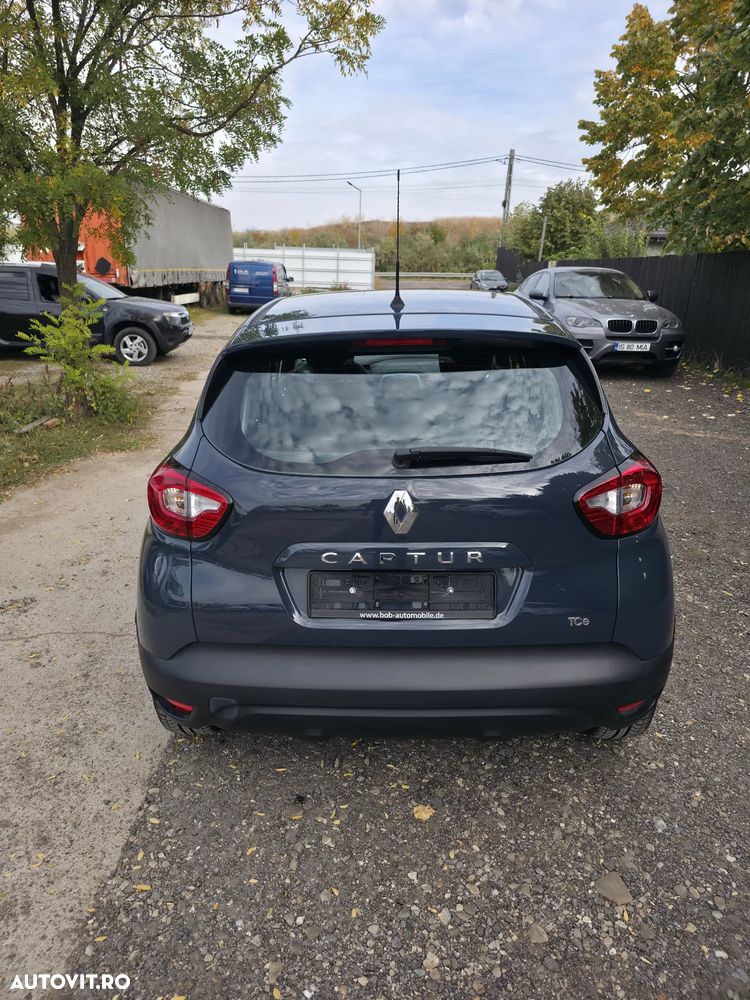 Renault Captur - 3