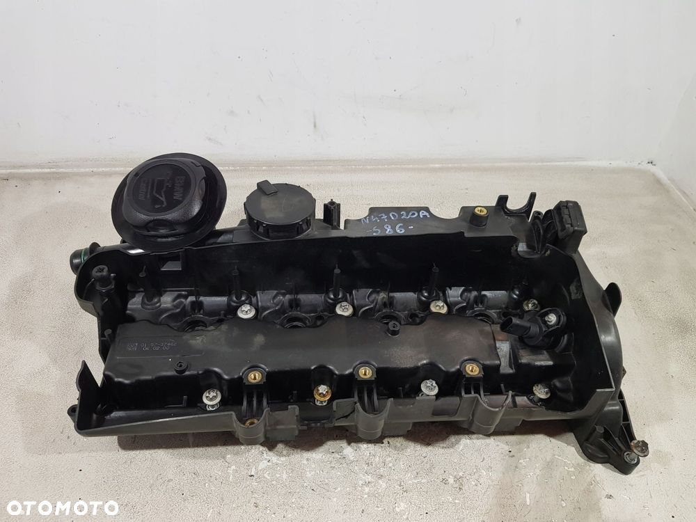 pokrywa zaworów 7797613 bmw e90 e91 e87 e60 2.0d n47d20a - 3