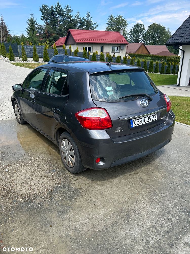 Toyota Auris 1.4 D-4D Luna EU5 - 9