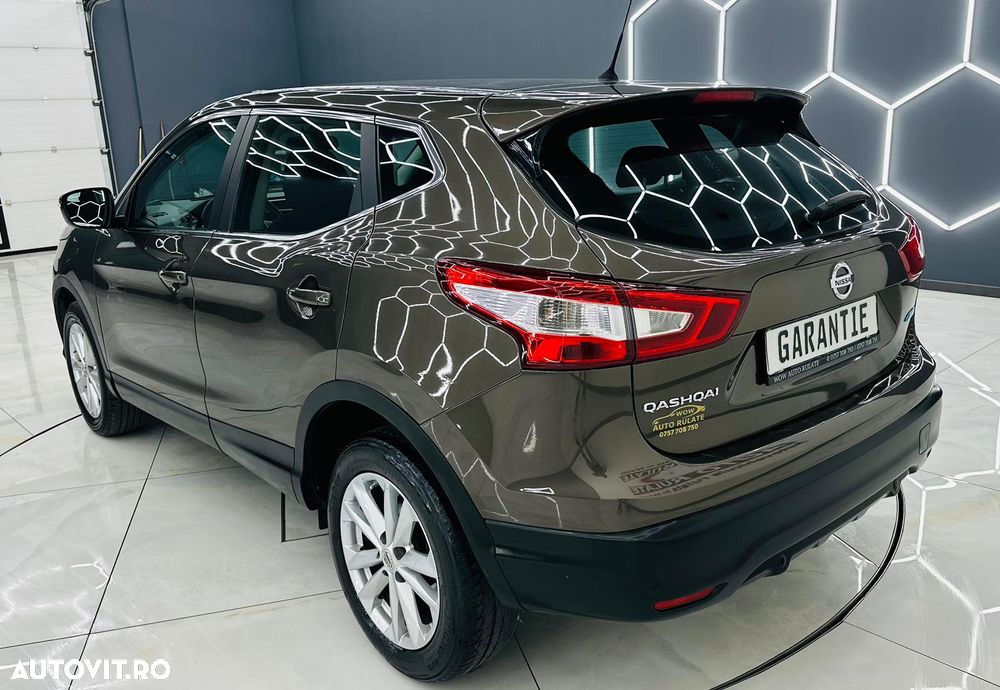 Nissan Qashqai 1.5 DCI N-Connecta - 4