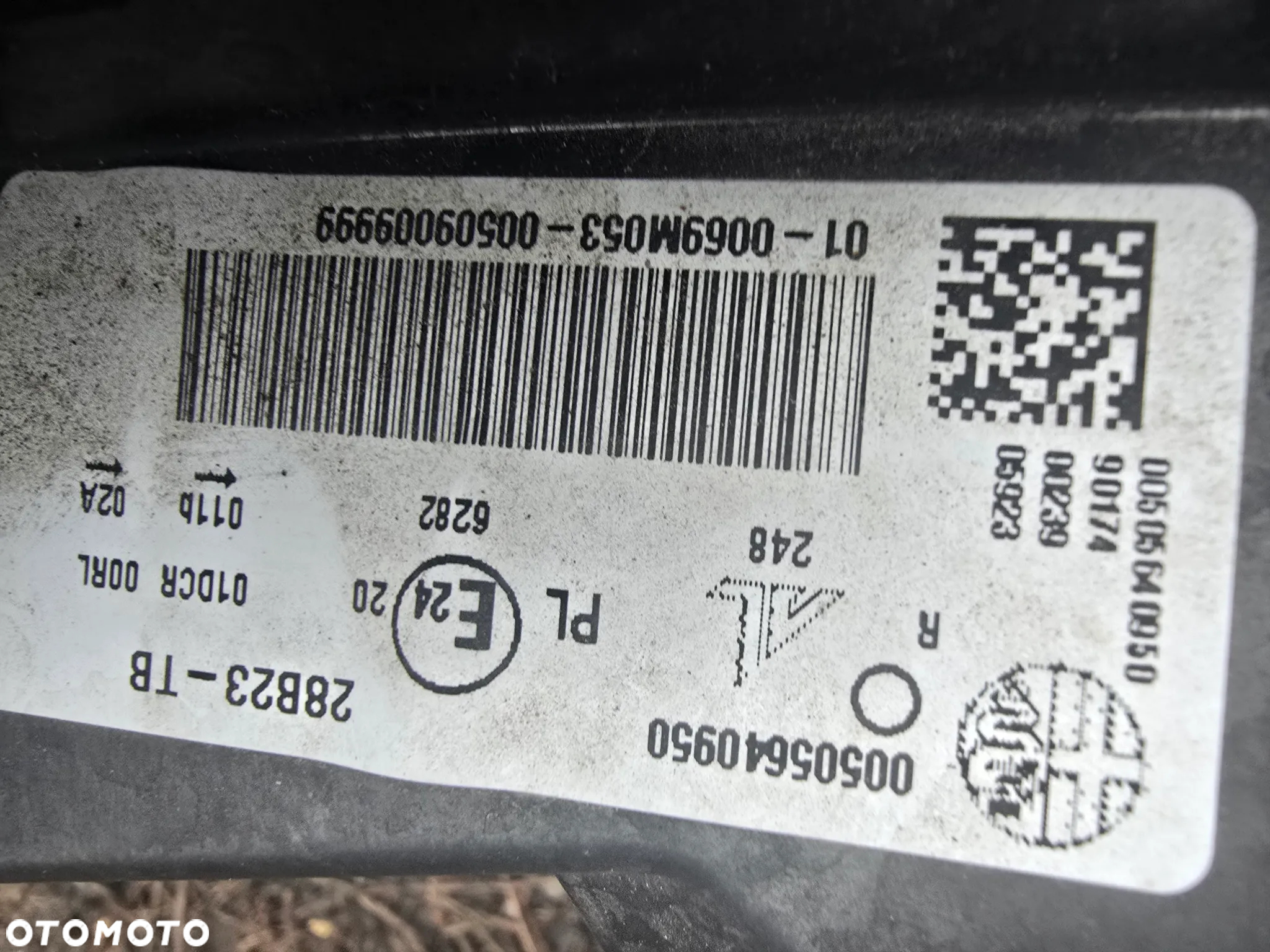 Alfa Romeo giulia quadrifoglio zderzak błotnik lampa 00505640950 idealne - 9