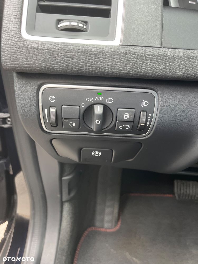 Volvo XC 60 - 23