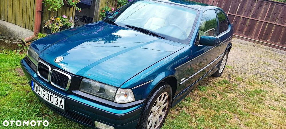 BMW Seria 3 316i - 1