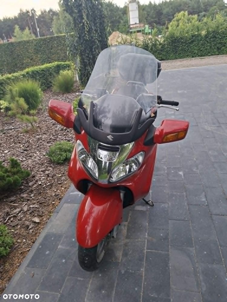 Suzuki Burgman - 1