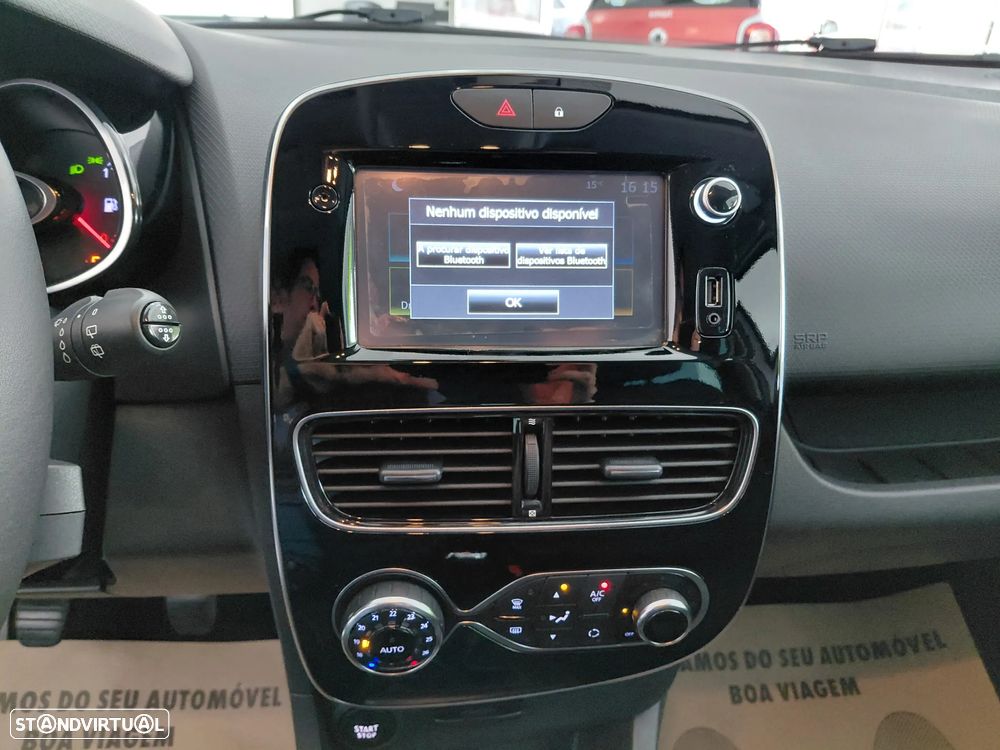 Renault Clio 1.2 16V 75 LIMITED - 18