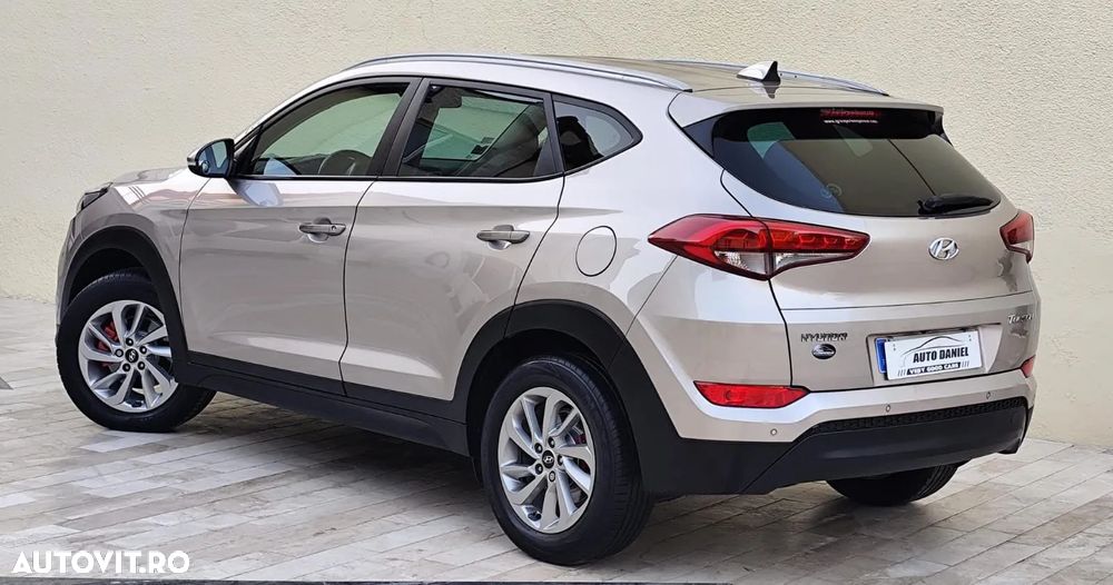 Hyundai Tucson - 4