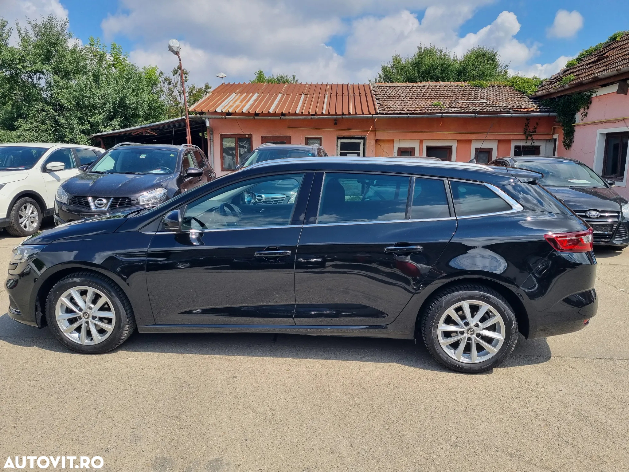 Renault Megane Grandtour ENERGY dCi 110 EDC BUSINESS - 17