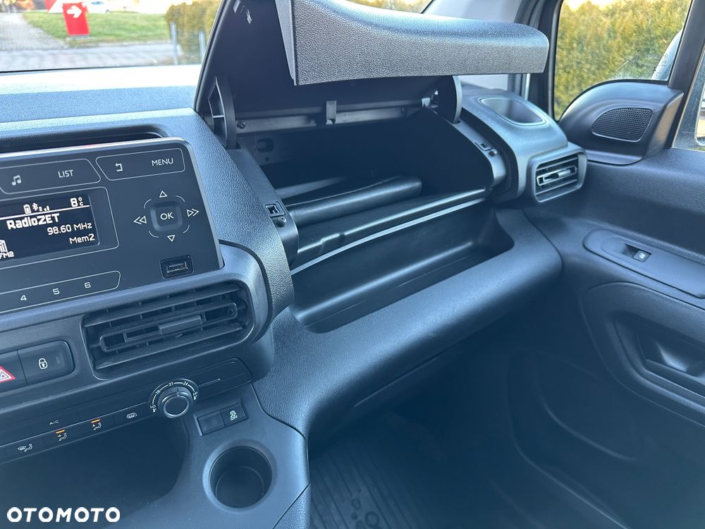 Toyota Proace City 1.5 D-4D  2,3t Active - 19