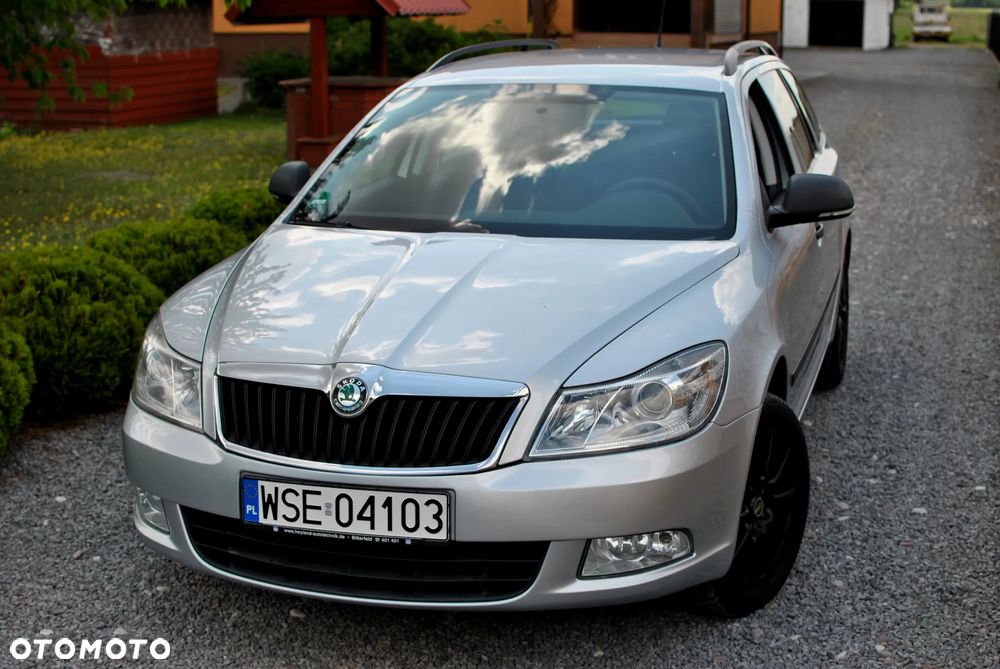 Skoda Octavia 1.6 Ambiente - 8