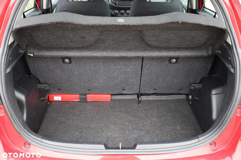 Toyota Yaris 1.0 Active - 26