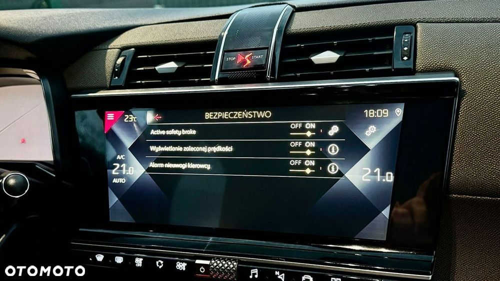 DS Automobiles DS 7 Crossback 1.6 PureTech Bastille - 16