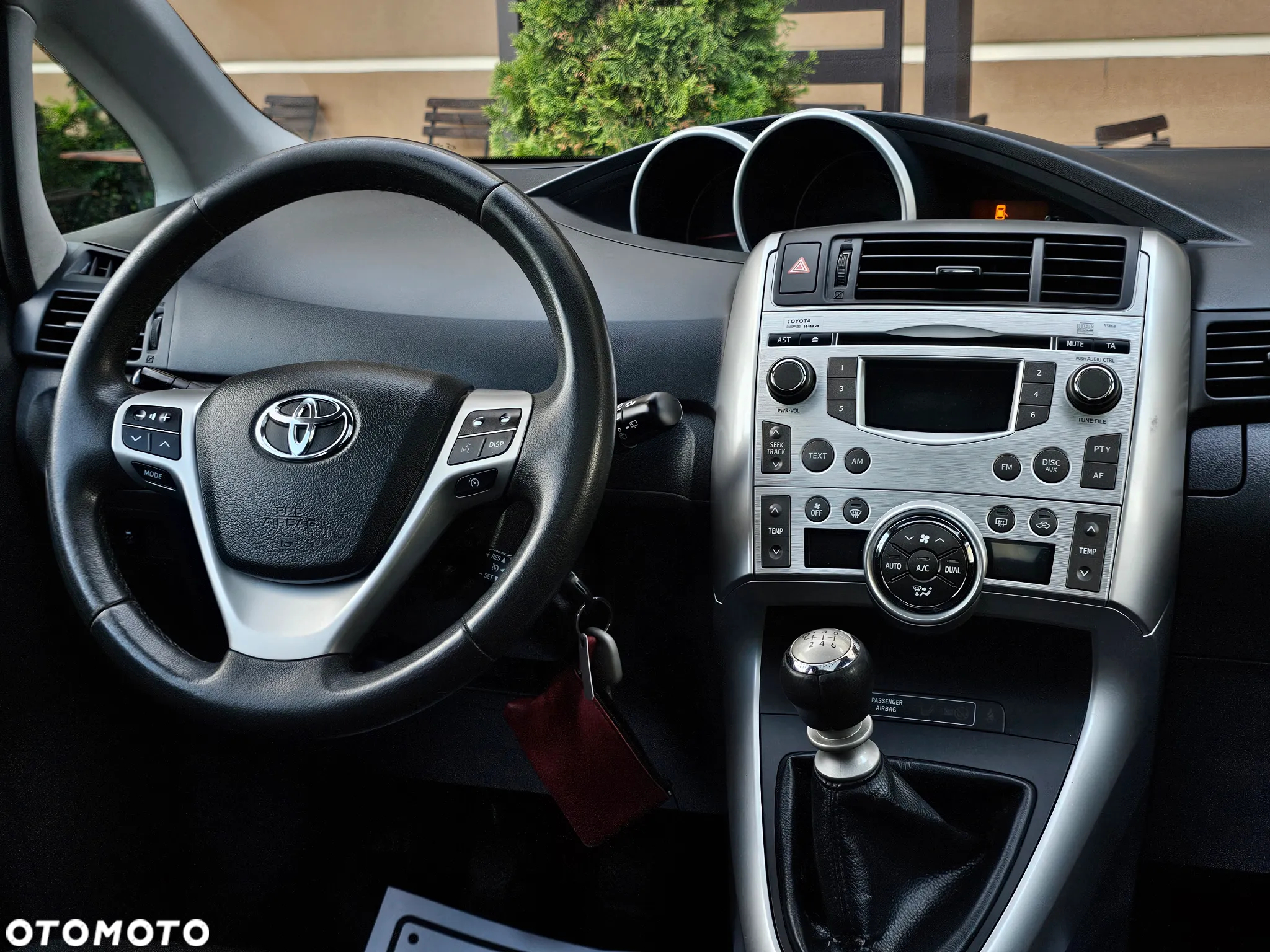 Toyota Verso 1.8 5-Sitzer Comfort - 10