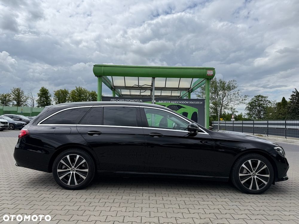 Mercedes-Benz Klasa E 300 de Business Edition - 8