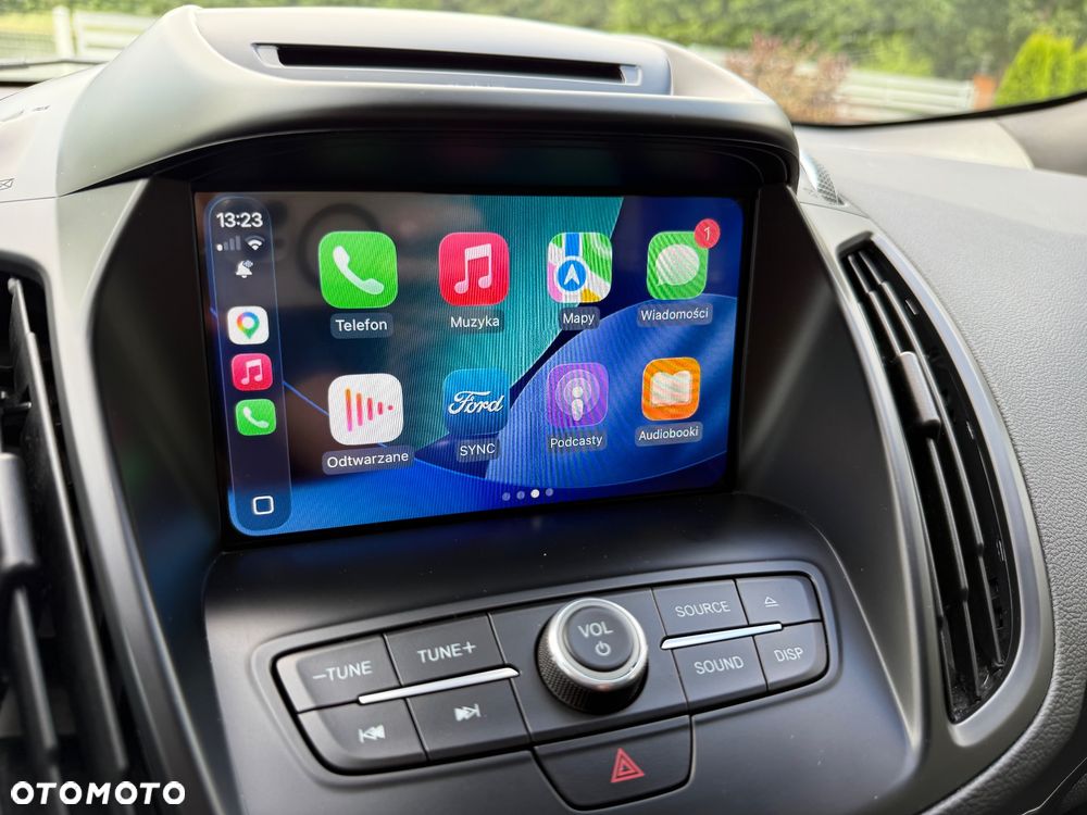 Ford Kuga - 23