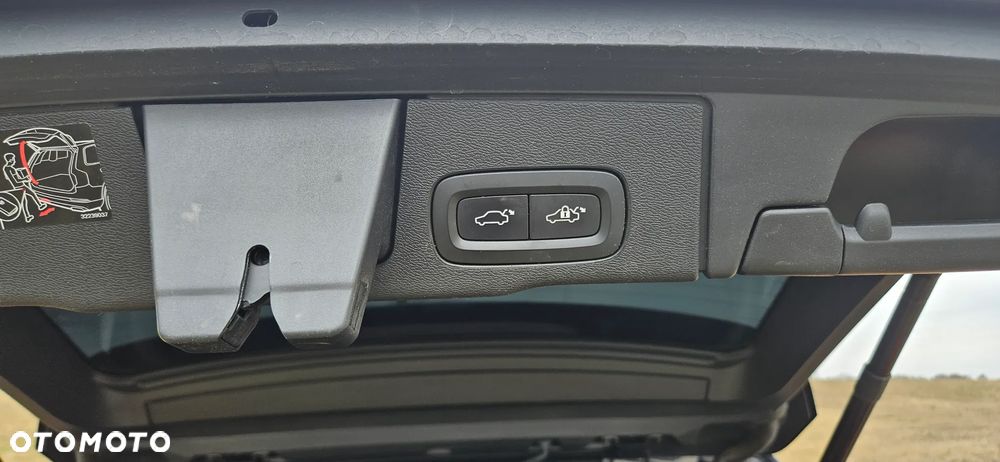 Volvo XC 60 T8 AWD Recharge Geartronic Inscription - 13