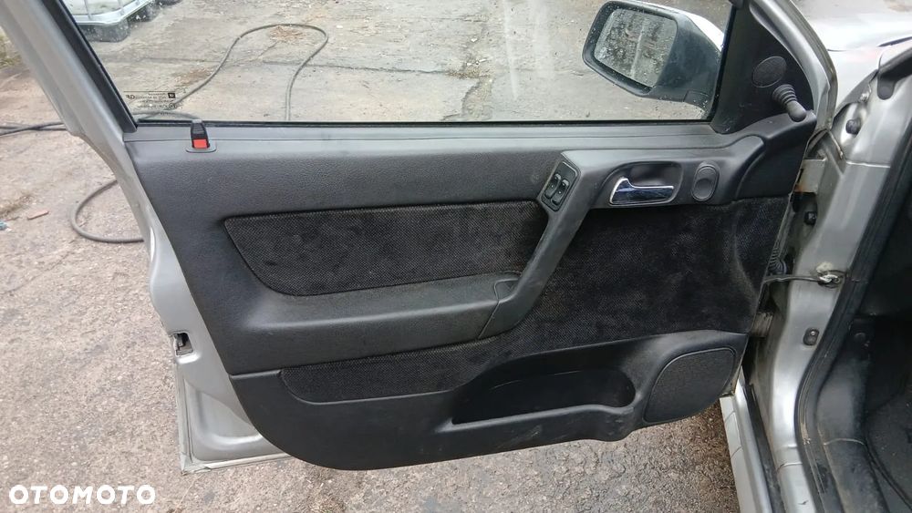 Tylko Części Opel Astra II G 1.7 Di / DTi 16v 5d hb 98-08r Lakier Z147 - 7