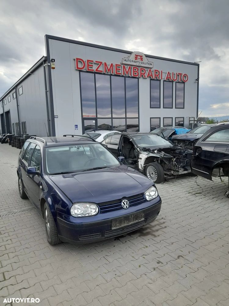 Dezmembram Volkswagen Golf 4 1.6 B 16v an fabr. 2003 - 1