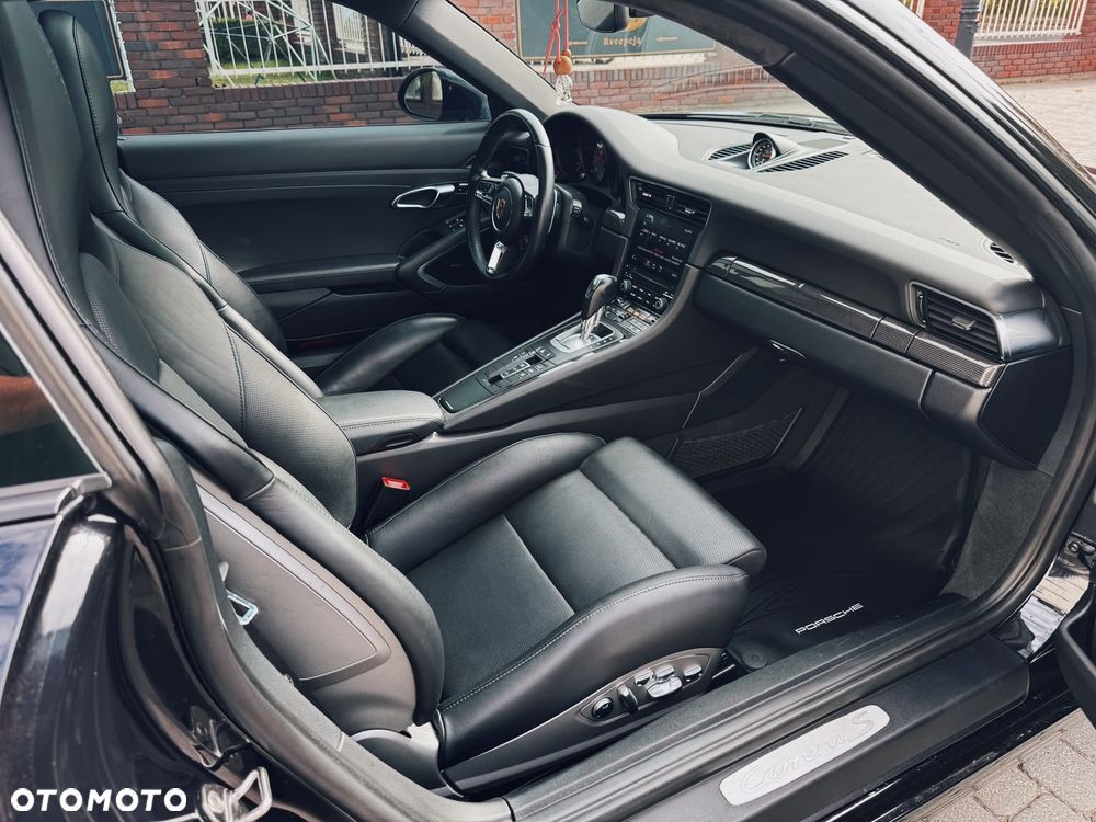 Porsche 911 Carrera S PDK - 16
